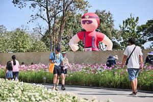 BIB: 
                            <button type="button" onclick="openModal(27804980)" class="btn btn-primary btn-sm float-right btn-popup" data-toggle="modal" data-target=".modal-high-quality">
                        <i class="fas fa-shopping-cart"></i> Add to Cart
                    </button>
                                            <button type="button" onclick="isThisMe(27804980, true)" class="btn btn-success btn-sm float-right btn-popup btn-isme hidden" data-toggle="tooltip" data-placement="bottom" title="นี่คือรูปของคุณใช่ไหม คลิกที่นี่เพื่อเอาเข้าอัลบั้ม">
                        <i class="fas fa-plus"></i> Add to album
                    </button>
                    <button type="button" onclick="isThisMe(27804980, false)" class="btn btn-warning btn-sm float-right btn-popup btn-isnotme hidden">
                        <i class="fas fa-ban"></i> Remove from album
                    </button>